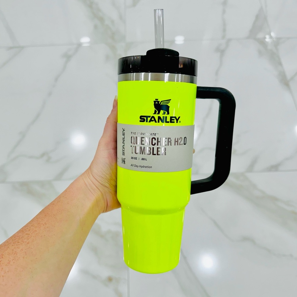 COPY - Blinding Yellow NEON 30oz Stanley Quencher tumbler! New ! ⚡️